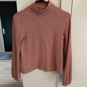 Mockneck top